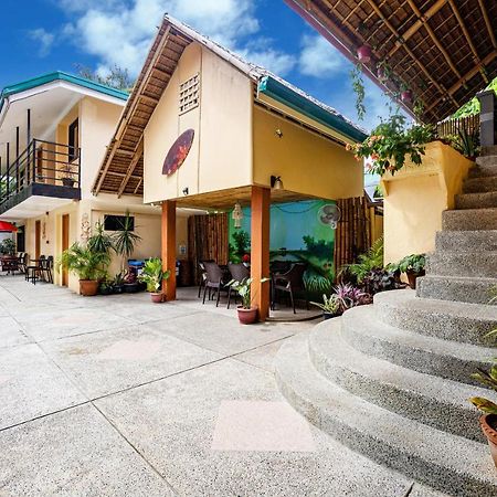 White Shamrock Beach Hotel Balabag  المظهر الخارجي الصورة