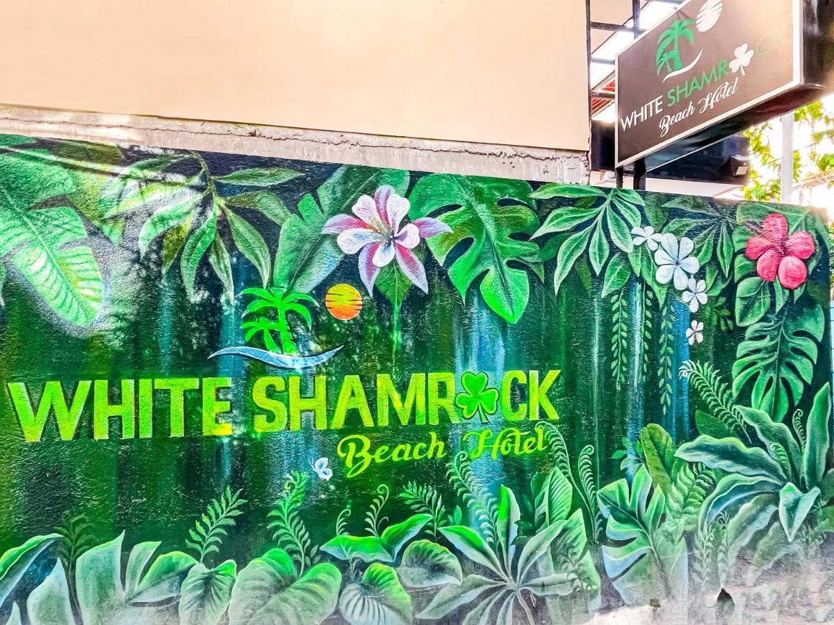 White Shamrock Beach Hotel Balabag  المظهر الخارجي الصورة